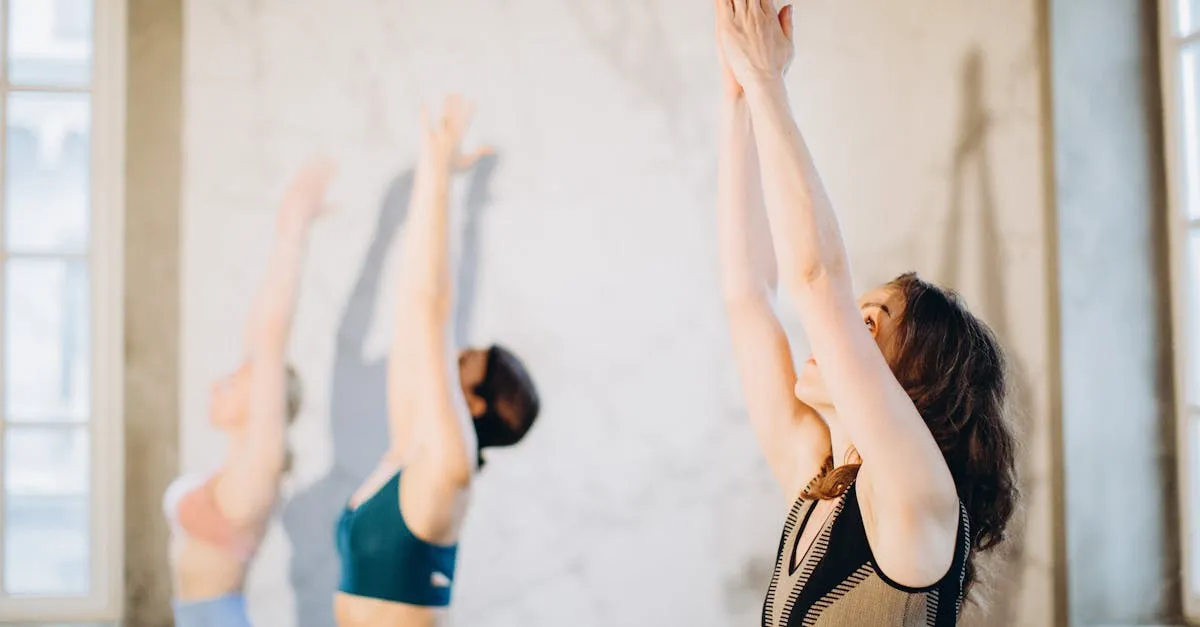 Yoga salutation du soleil : routine matinale pour gagner mobilité et énergie